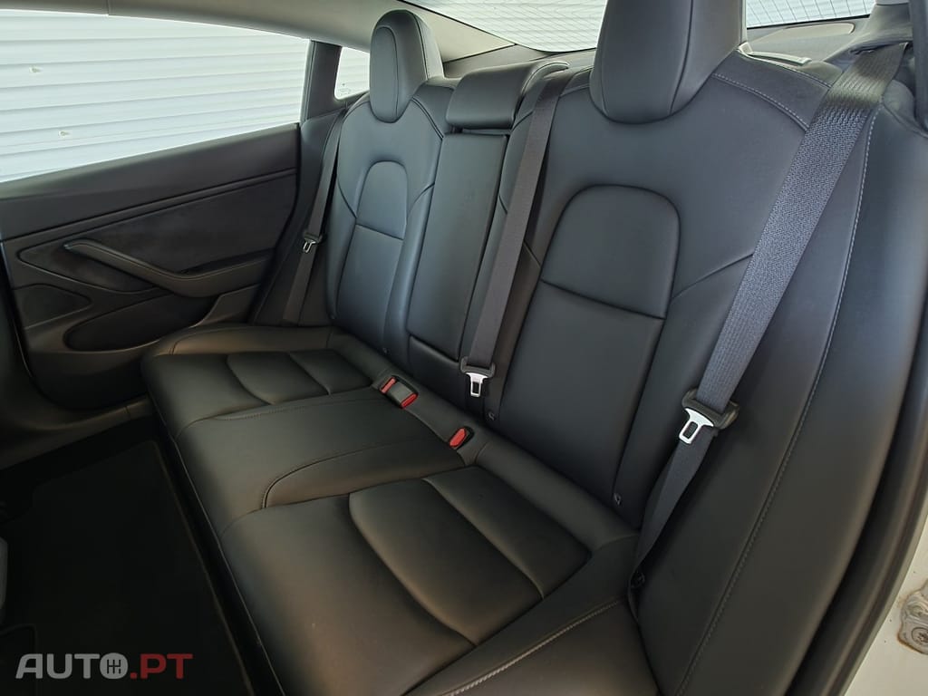Tesla Model 3 Long Range AWD Dual Motor