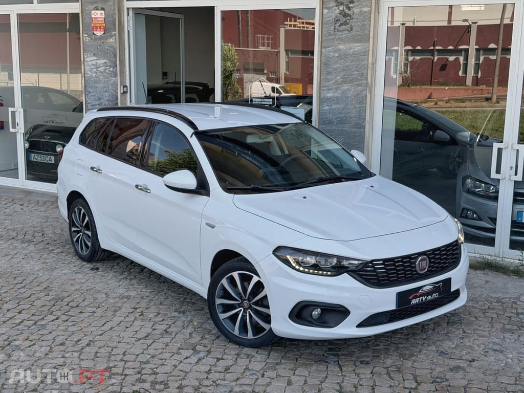 Fiat Tipo 1.3 M-Jet Lounge