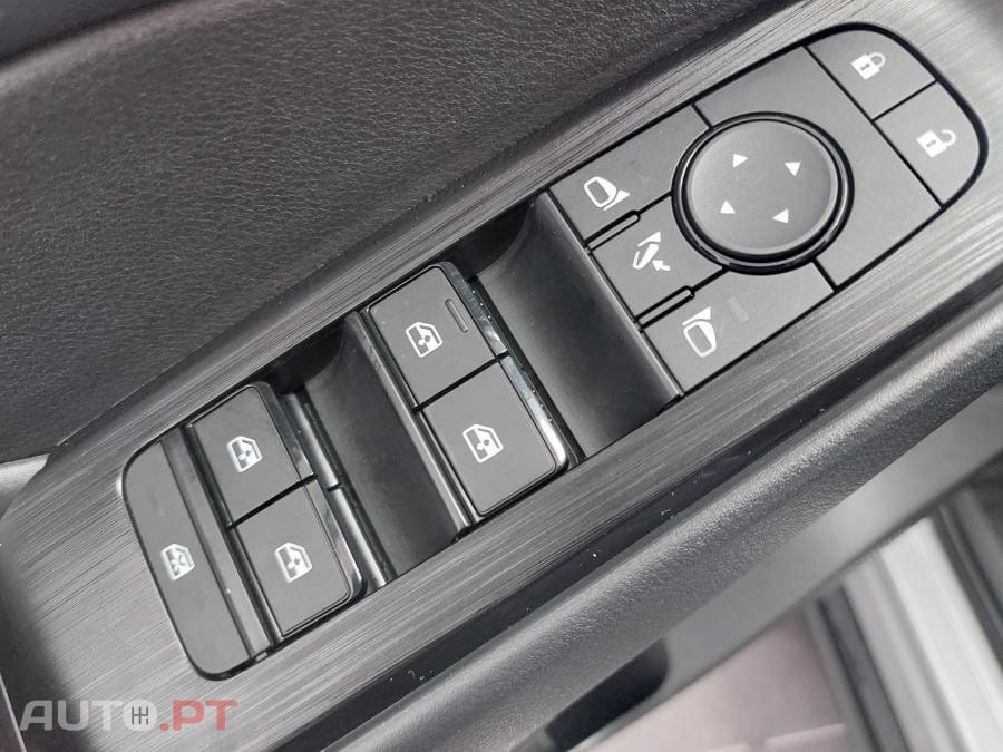 Nissan Qashqai 1.3 DIG-T N-Connecta 