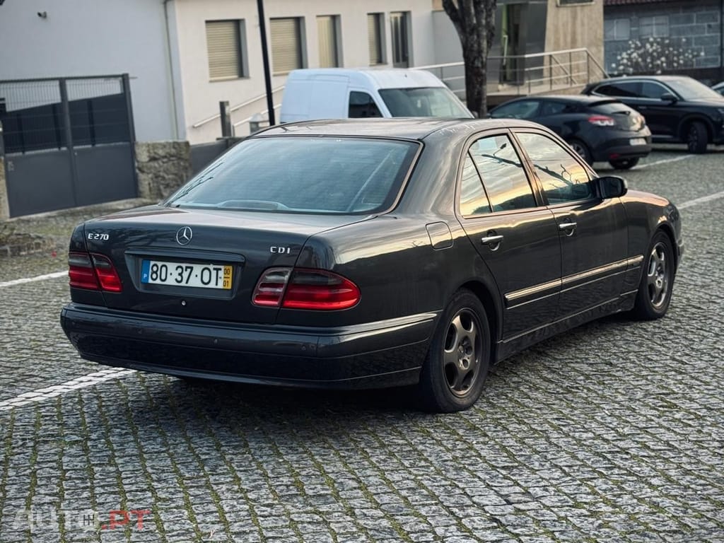Mercedes-Benz E 270 CDi Elegance