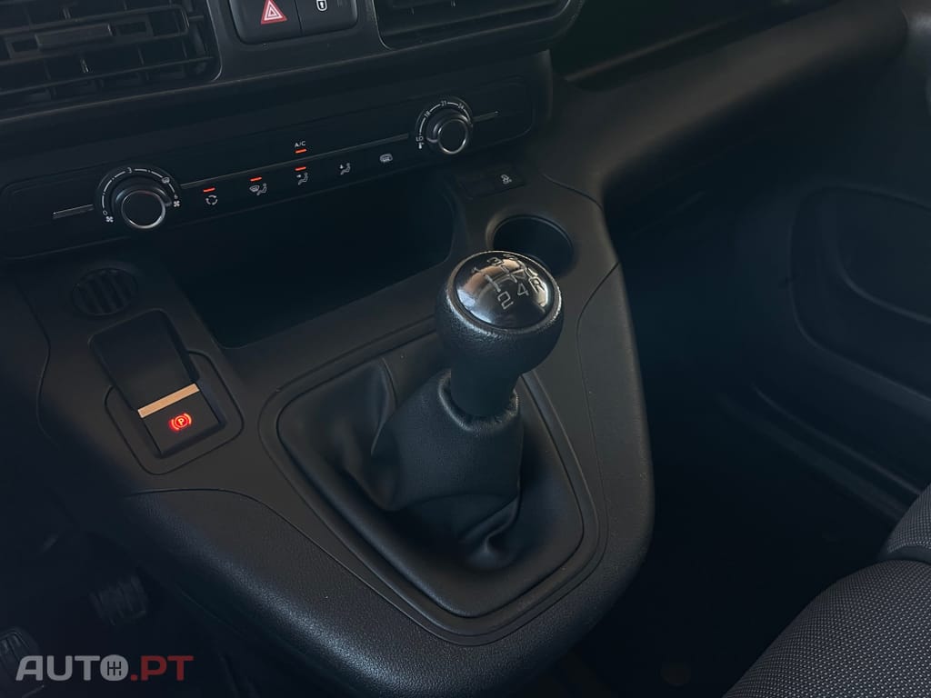 Peugeot Partner 1.6 BlueHDi L1 Pro