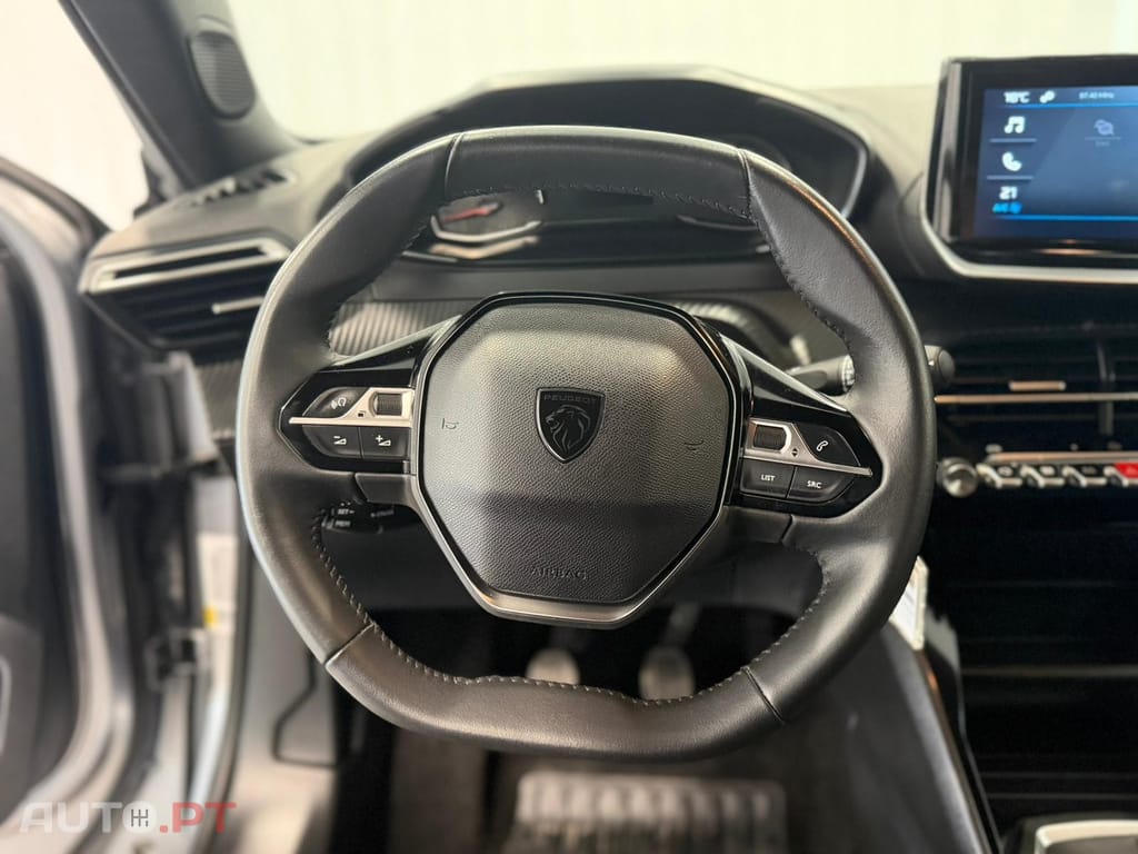 Peugeot 2008 1.2 PureTech Active