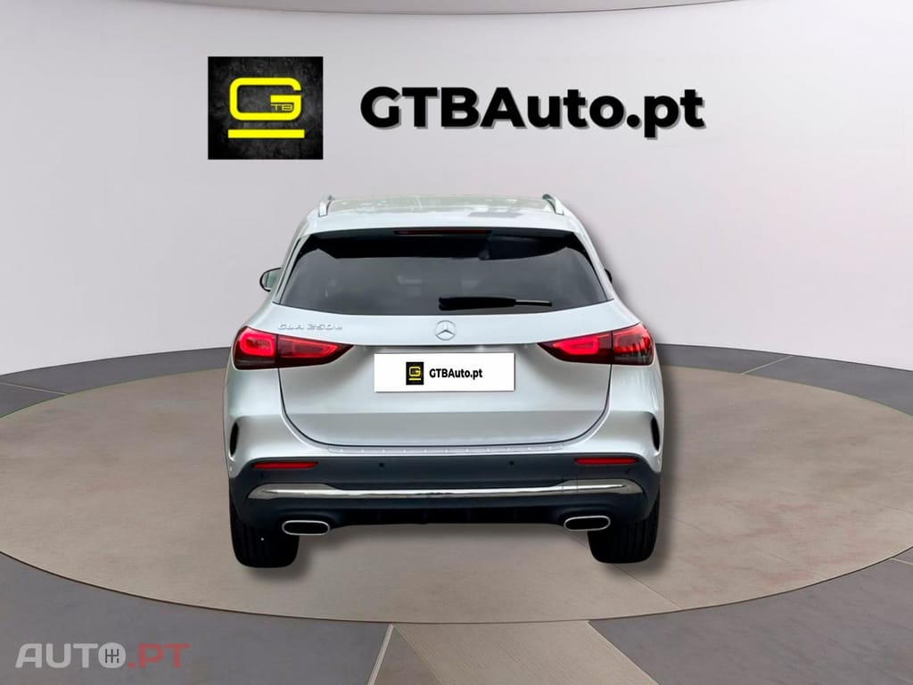 Mercedes-Benz GLA 250 I.V.A DEDUTIVEL e AMG
