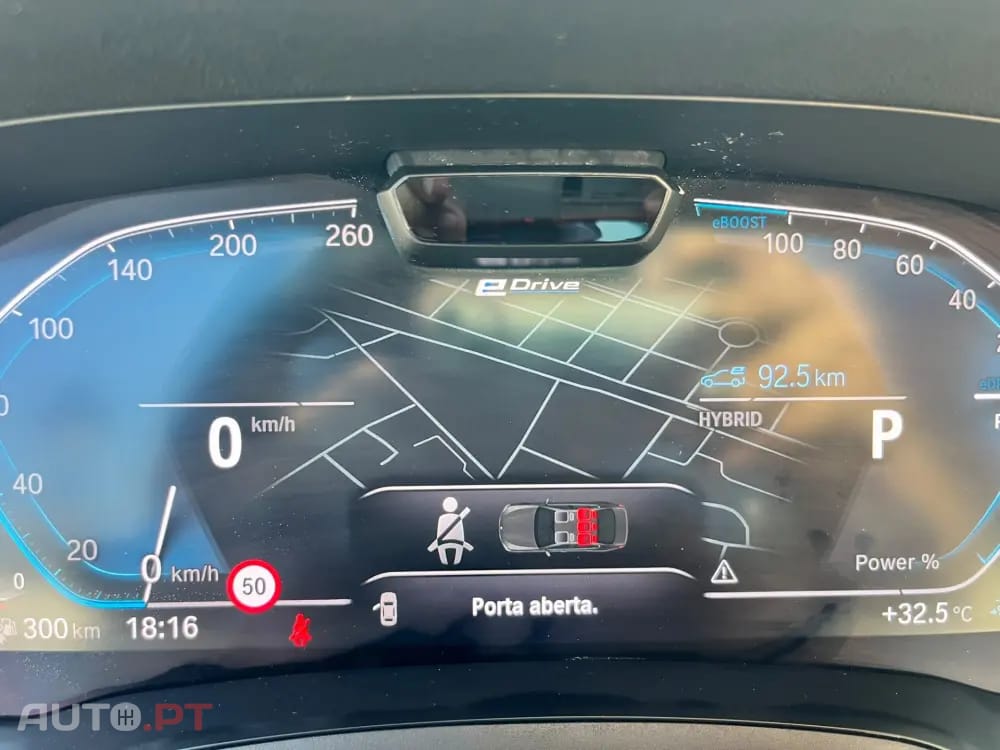 BMW 330 e Pack Desportivo M Auto
