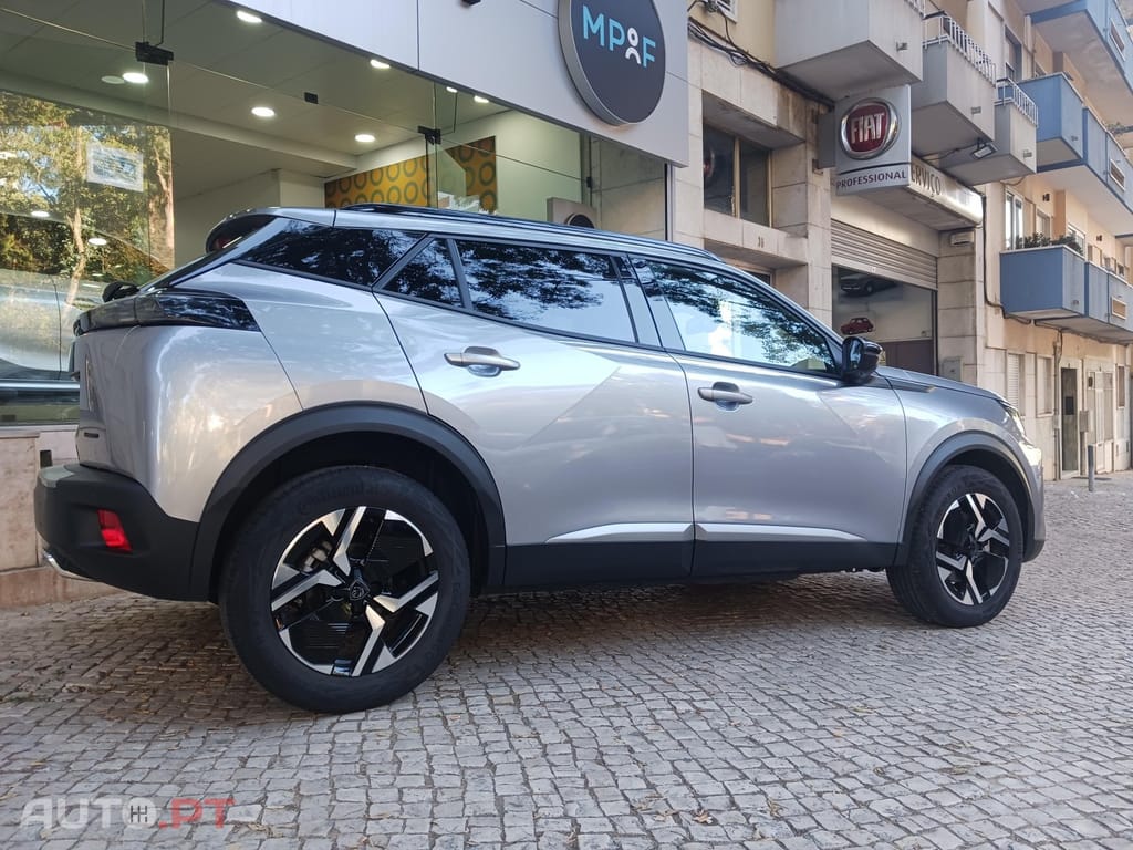 Peugeot 2008 1.2 Hybrid Allure e-DCS6