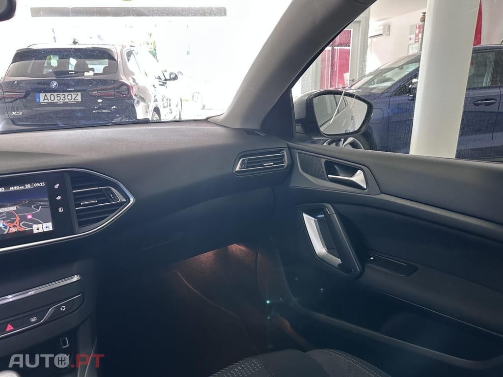 Peugeot 308 SW 1.6 BlueHDi Allure J17