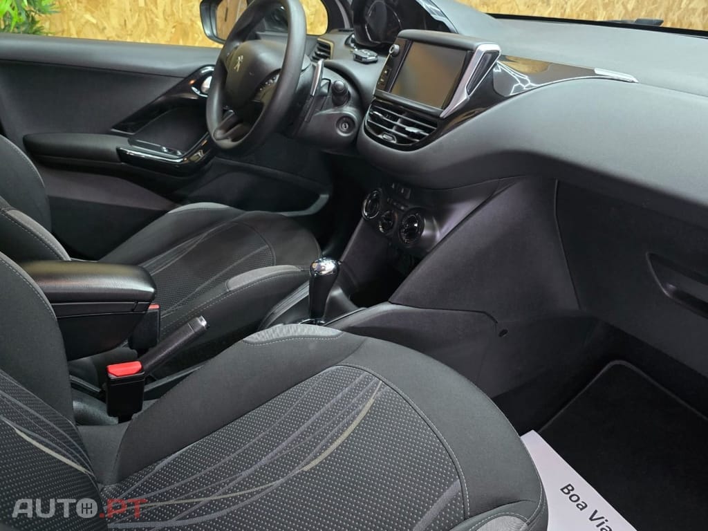 Peugeot 208 1.2 e-VTi Active