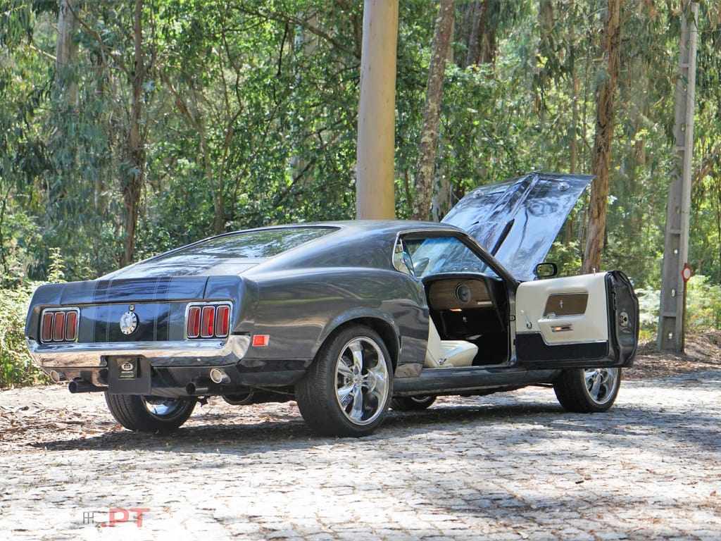 Ford Mustang Mach 1