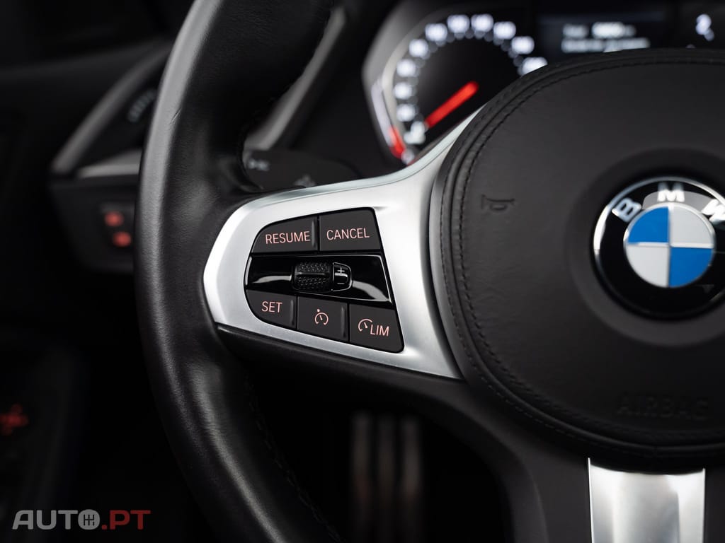 BMW 216 d Pack Desportivo M