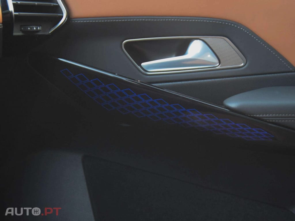 DS DS7 Crossback E-Tense 4X4 Opera EAT8