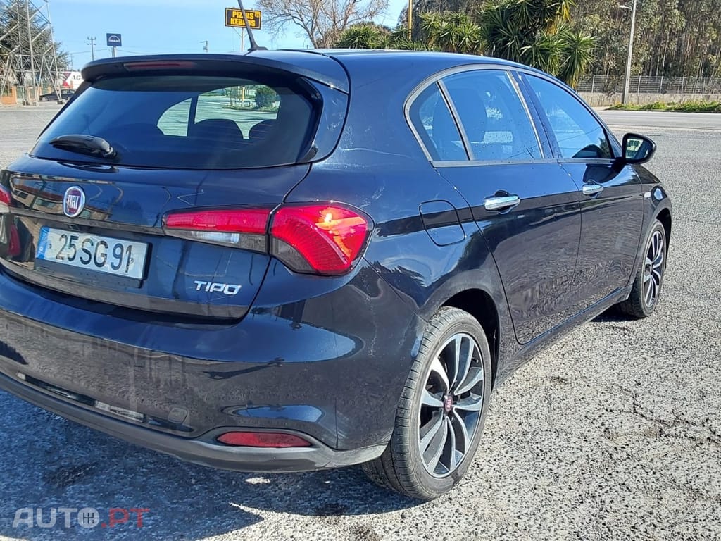 Fiat Tipo 1.3 M-Jet Lounge J17