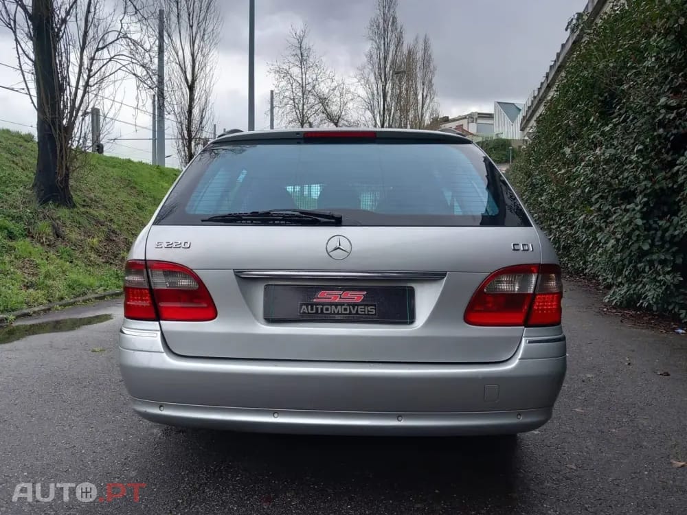 Mercedes-Benz E 220 CDi Avantgarde Aut.