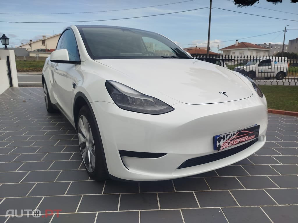 Tesla Model Y Tração Traseira