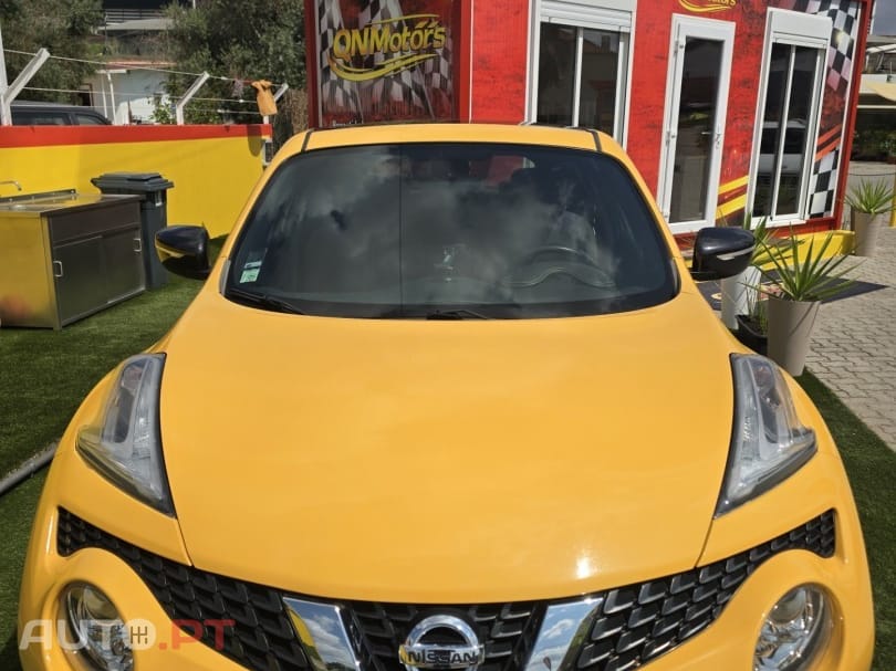 Nissan Juke 1.6 DIG-T Tekna Premium Ext.1 Yellow S. — fotografia 3