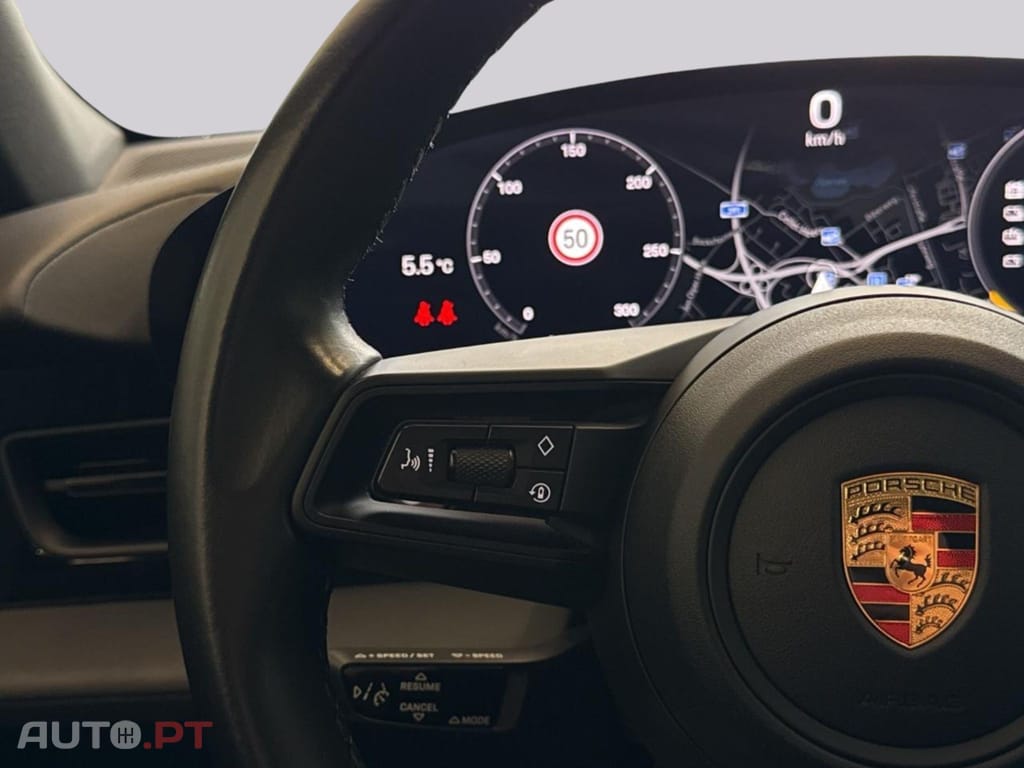 Porsche Taycan Performance I.V.A DEDUTIVEL 