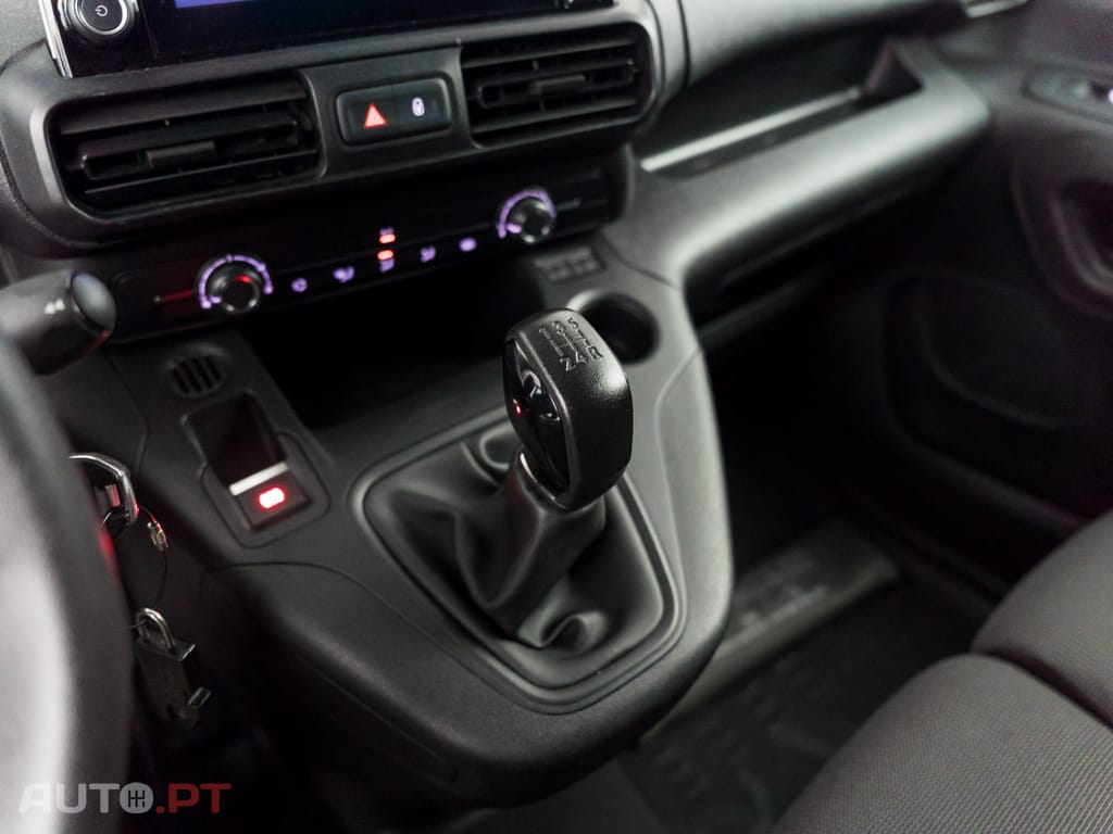 Peugeot Partner 1.5 BlueHDi Premium Standard