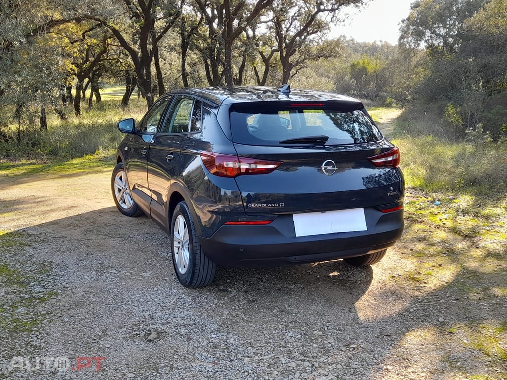 Opel Grandland (X) 1.2 T Business Edition