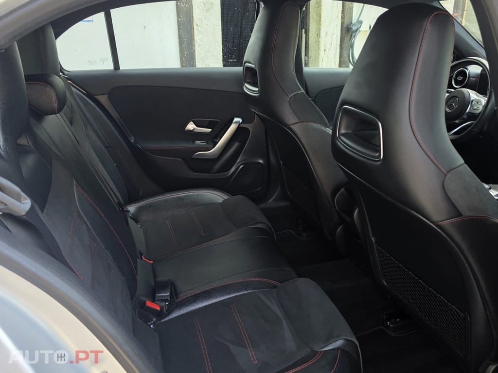 Mercedes-Benz A 250 e 8G-DCT AMG Line