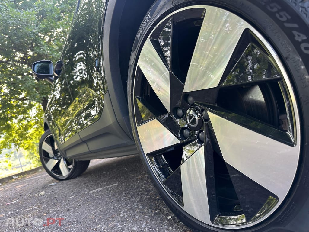 Volvo XC40 Recharge Plus