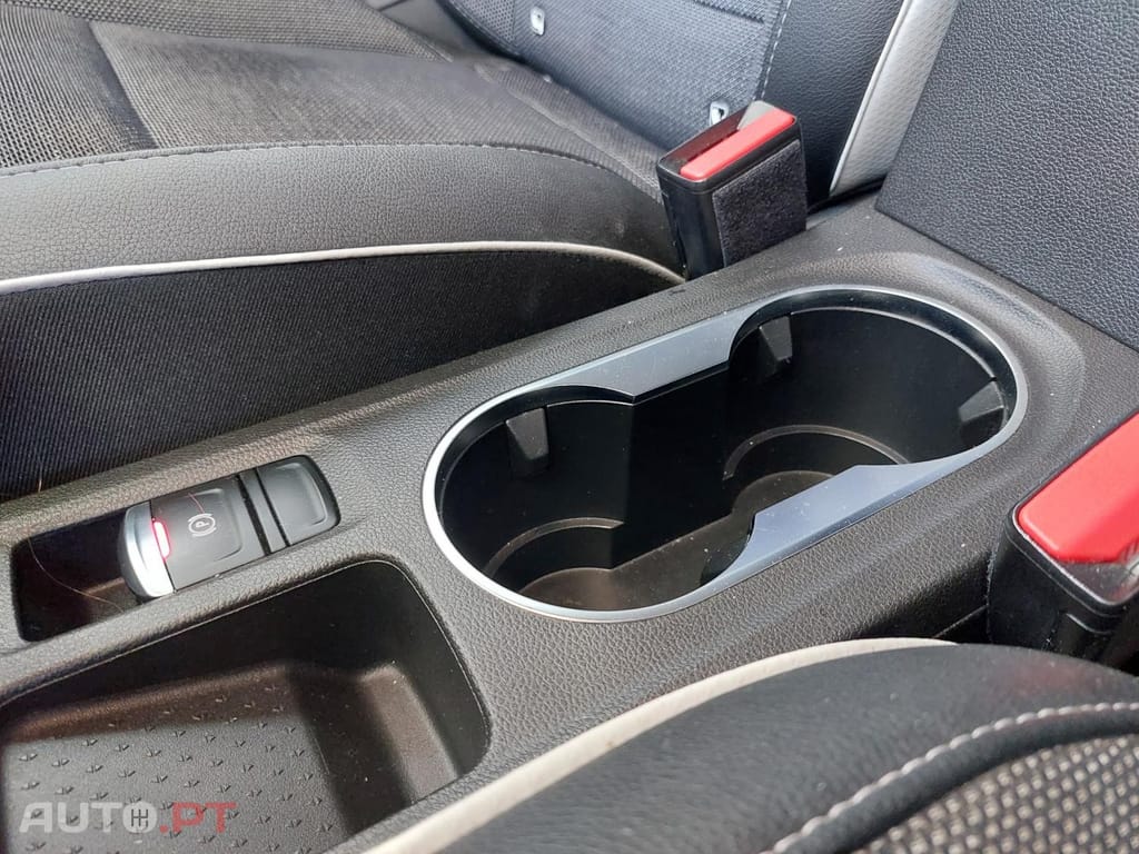 Renault Captur 1.3 TCe Exclusive