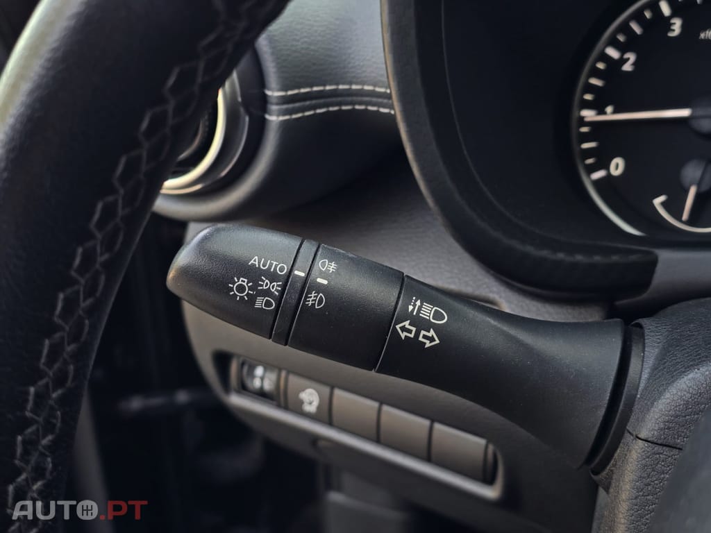 Nissan Juke 1.0 DIG-T N-Connecta
