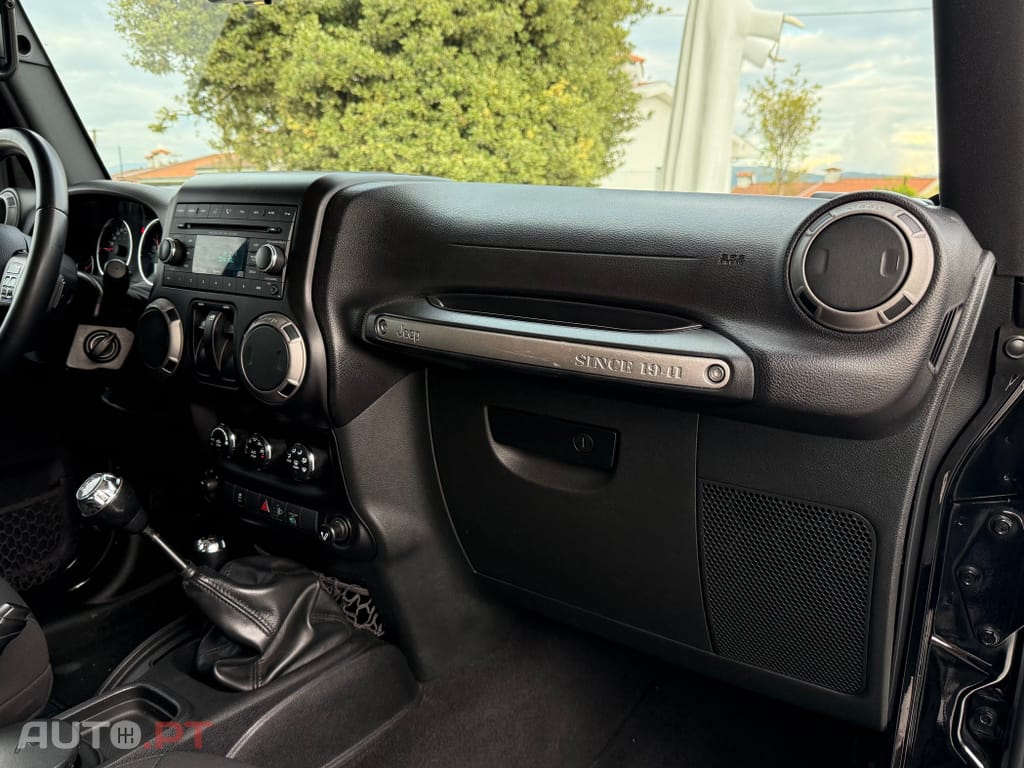 Jeep Wrangler 2.8 CRD MTX Sport 4L