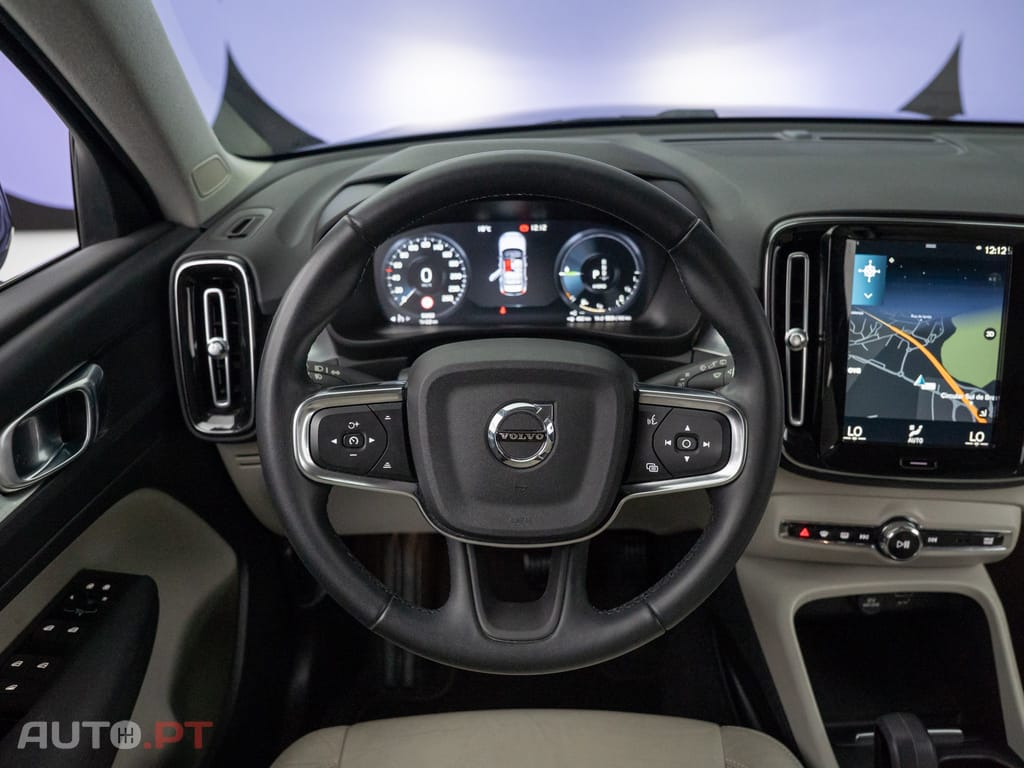 Volvo XC40 1.5 T4 PHEV Inscription Expression