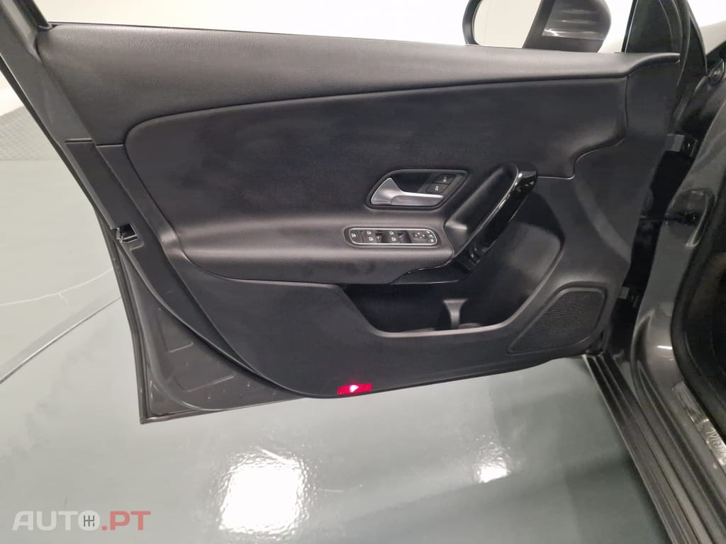 Mercedes-Benz A 180 d Style Plus Aut.