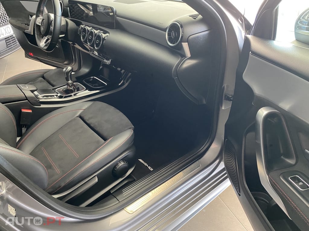 Mercedes-Benz A 180 d AMG Line