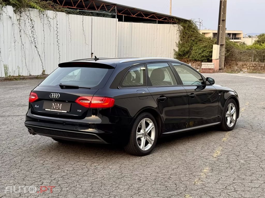 Audi A4 Avant 2.0 TDI S-line