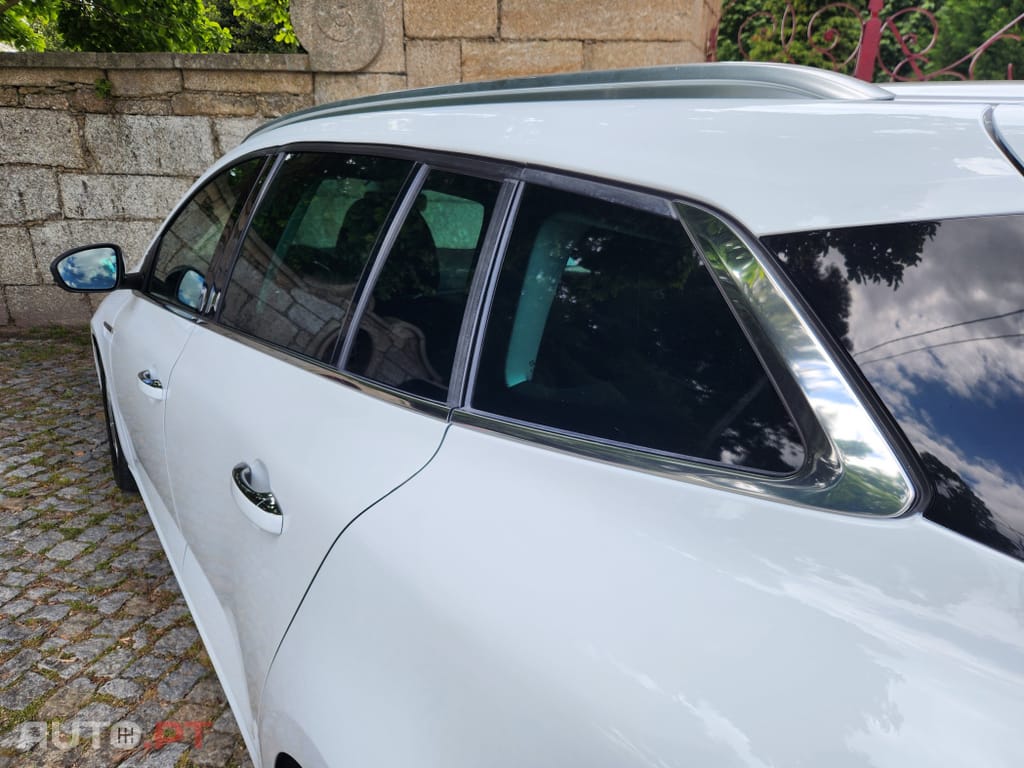 Renault Mégane Sport Tourer 1.5 Blue dCi Limited