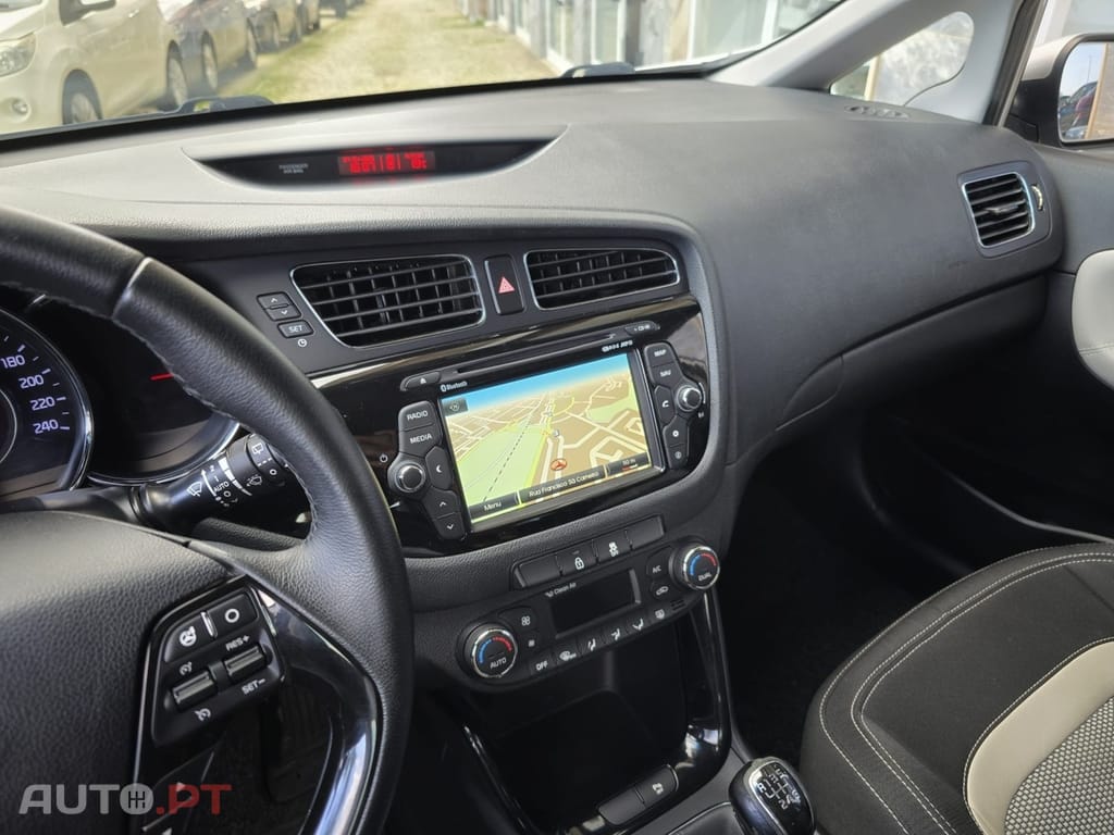 Kia Ceed SW 1.6 CRDi