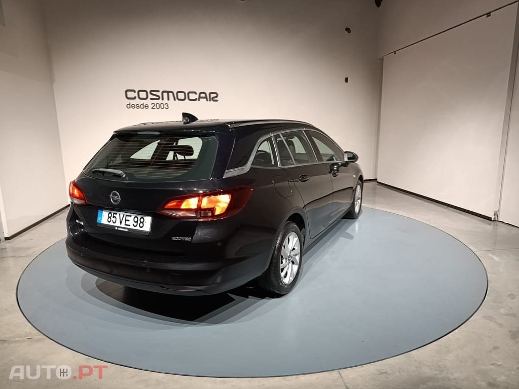 Opel Astra Sports Tourer 1.0 Innovation