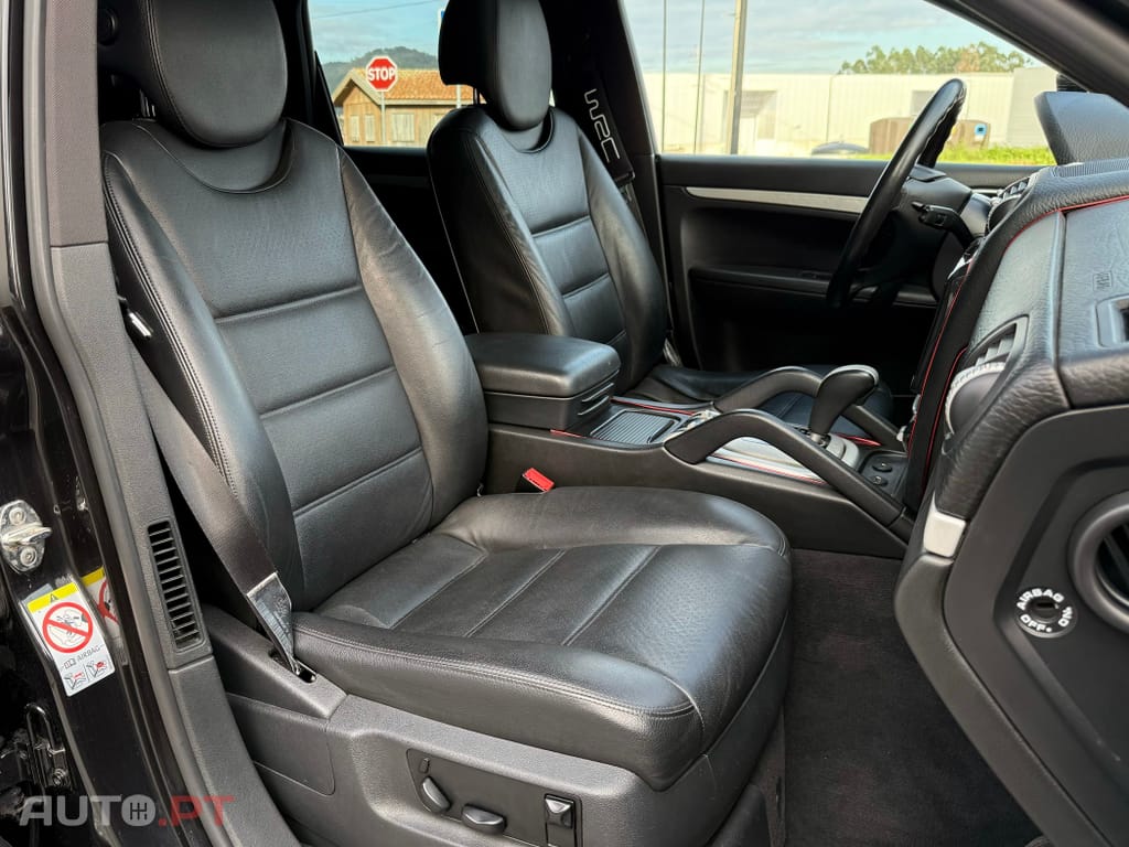 Porsche Cayenne Tiptronic