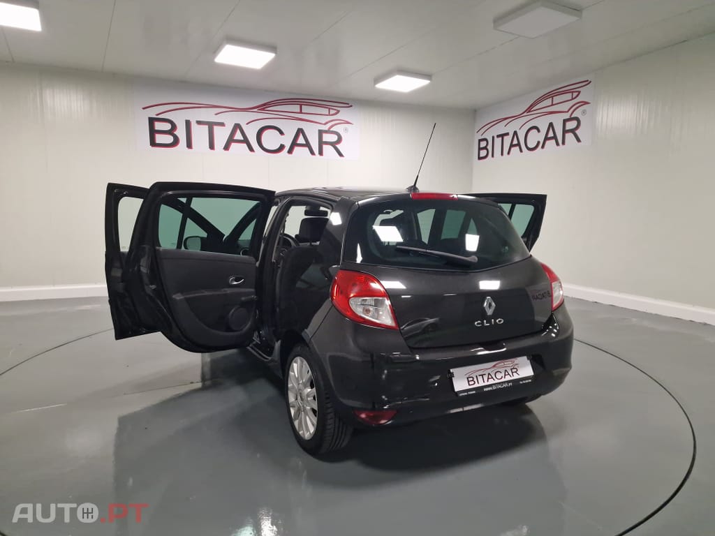 Renault Clio 1.2 Dynamique S  GPS