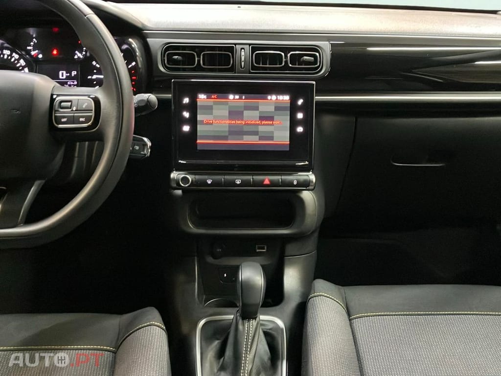 Citroen C3 1.2 PureTech Shine Pack