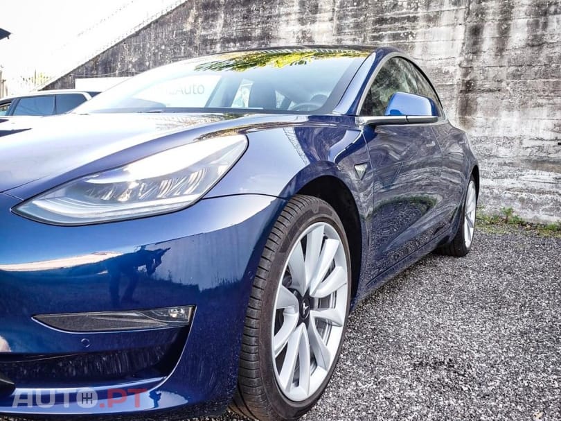 Tesla Model 3 Long Range Tração Integral