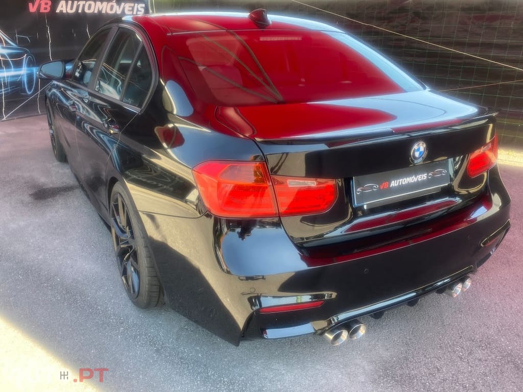 BMW 320 d EfficientDynamics Line Sport Auto