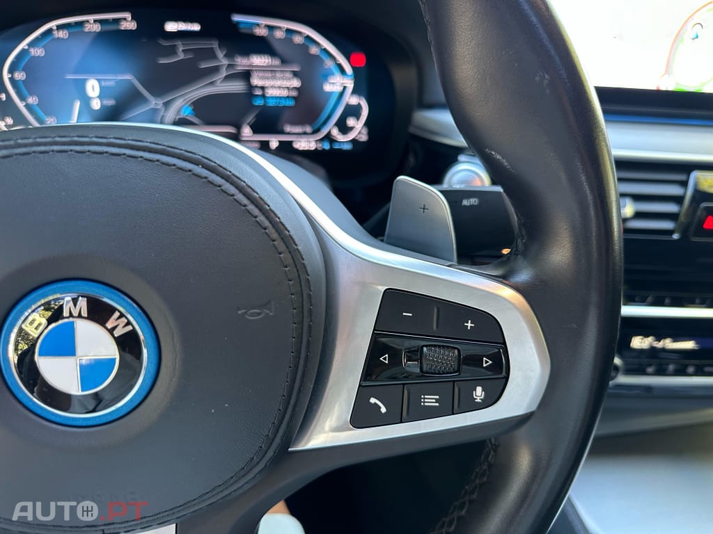 BMW 530 e Pack 50 anos BMW M