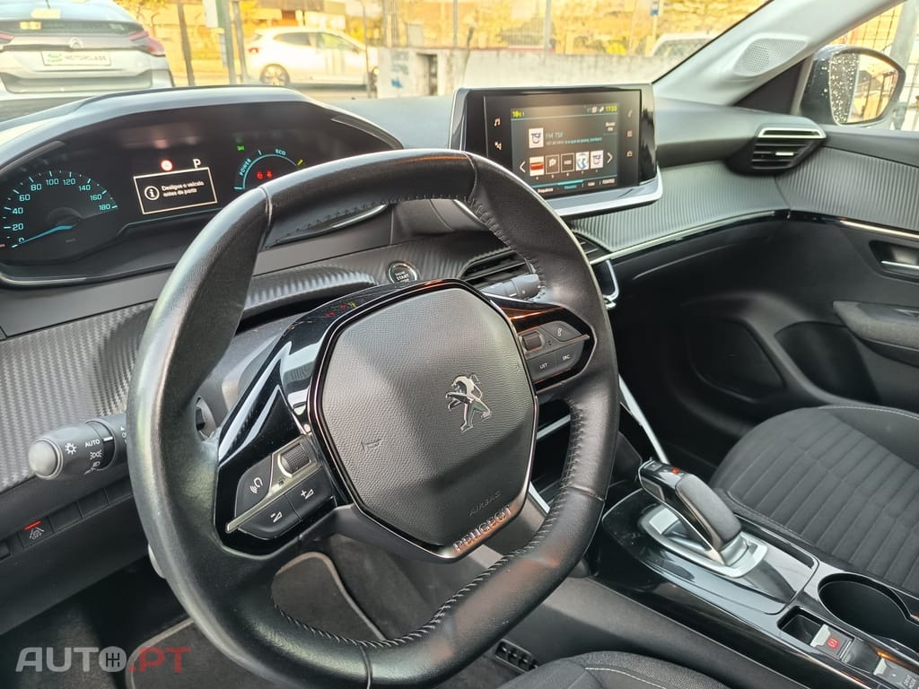 Peugeot E-208 50 kWh Allure