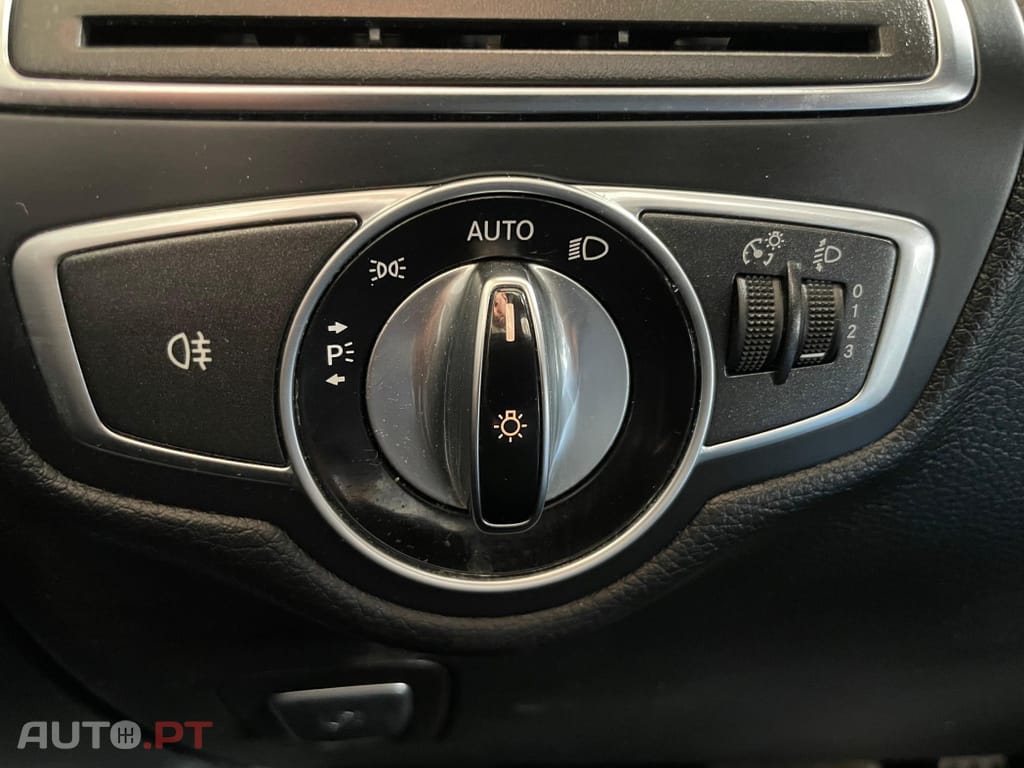 Mercedes-Benz GLC 220 d 4Matic 9G-TRONIC