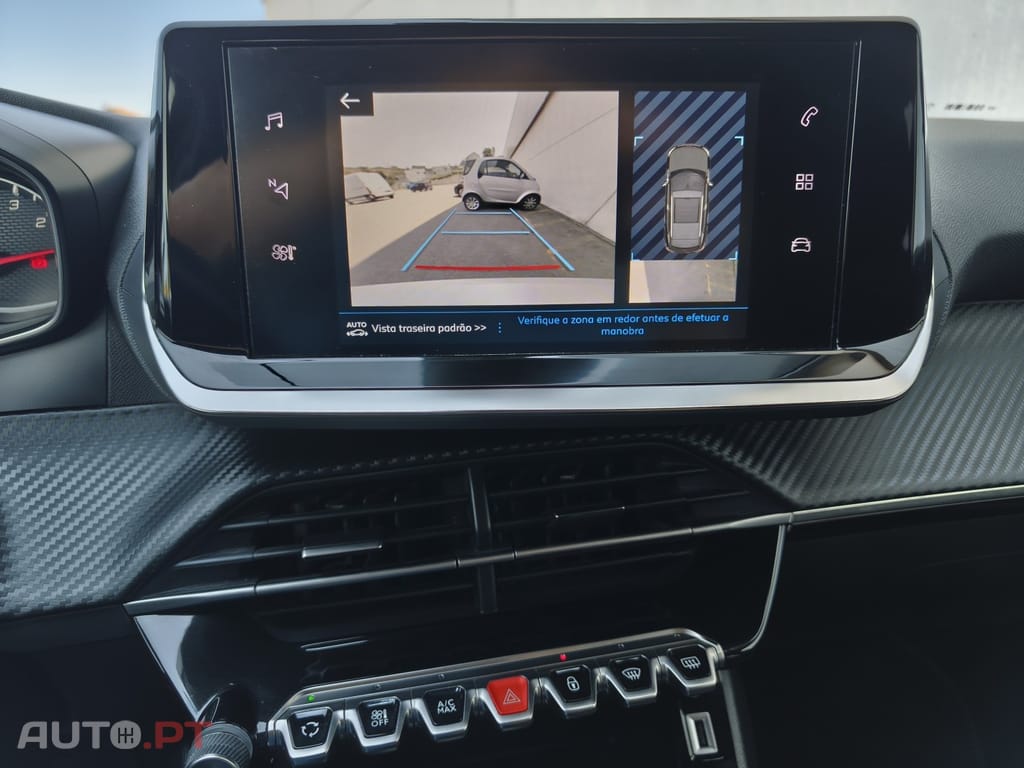 Peugeot 2008 PureTech 130 EAT8 Allure