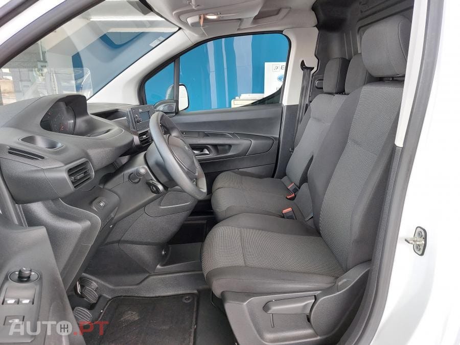 Peugeot Partner Pro Standard 1.5 BlueHDi -  IVA Dedutível