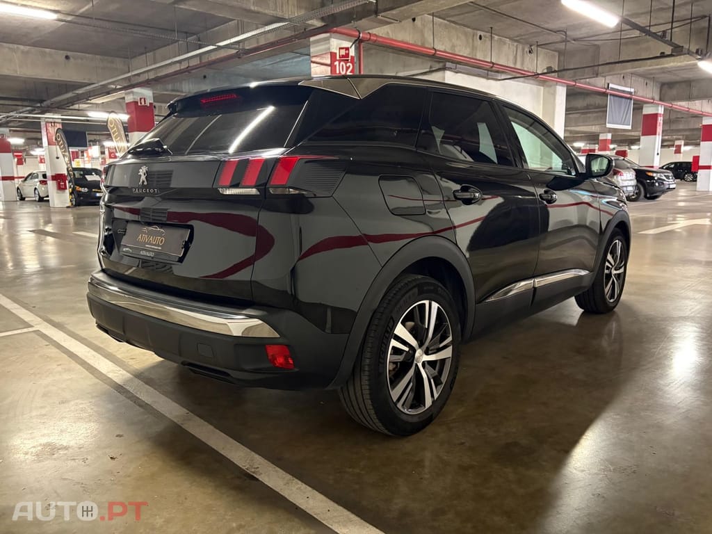 Peugeot 3008 1.5 BlueHDi Allure