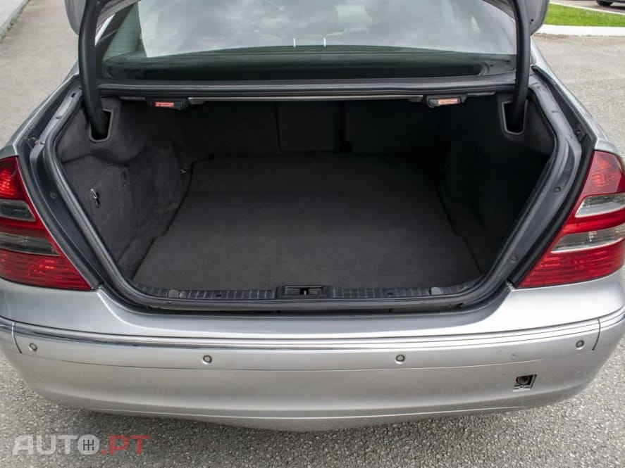 Mercedes-Benz E 270 CDi Elegance