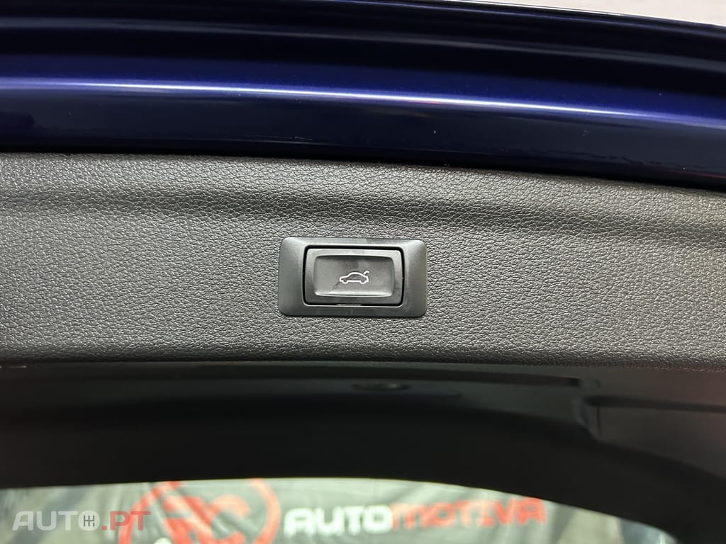 Audi Q3 45 TFSIe S line S tronic