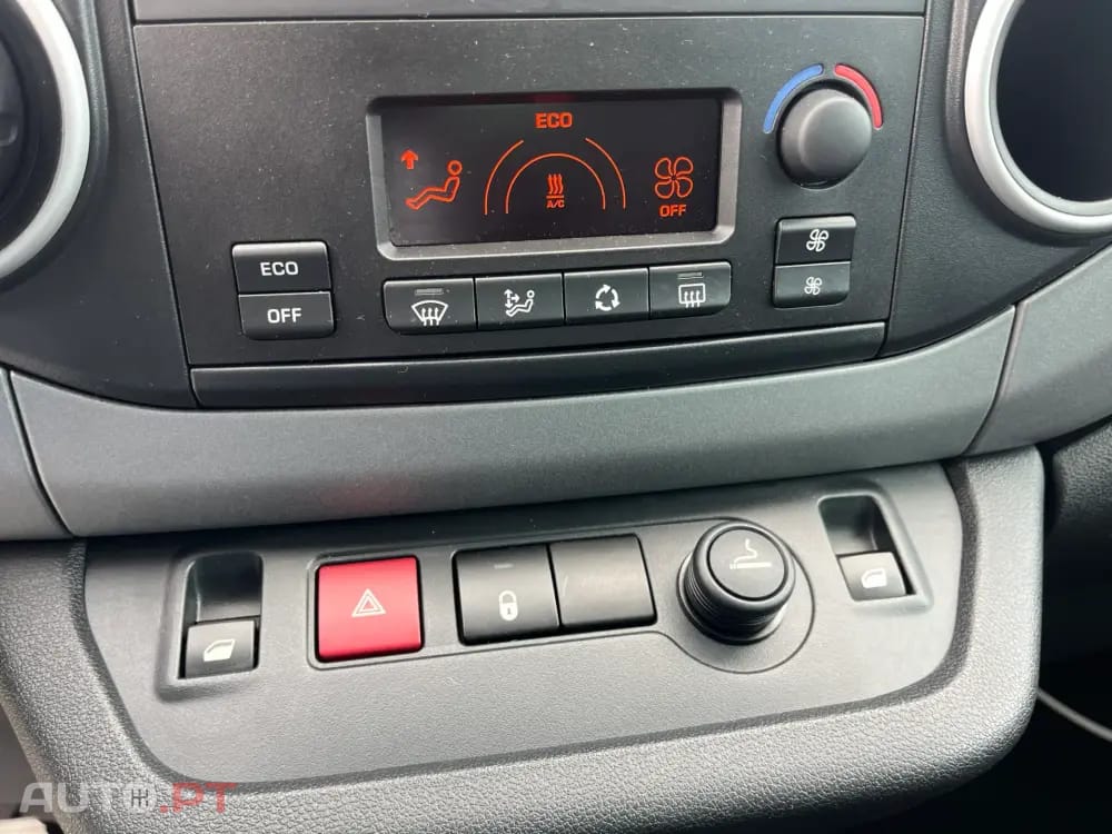 Peugeot E-Partner 50 kWh Premium Standard