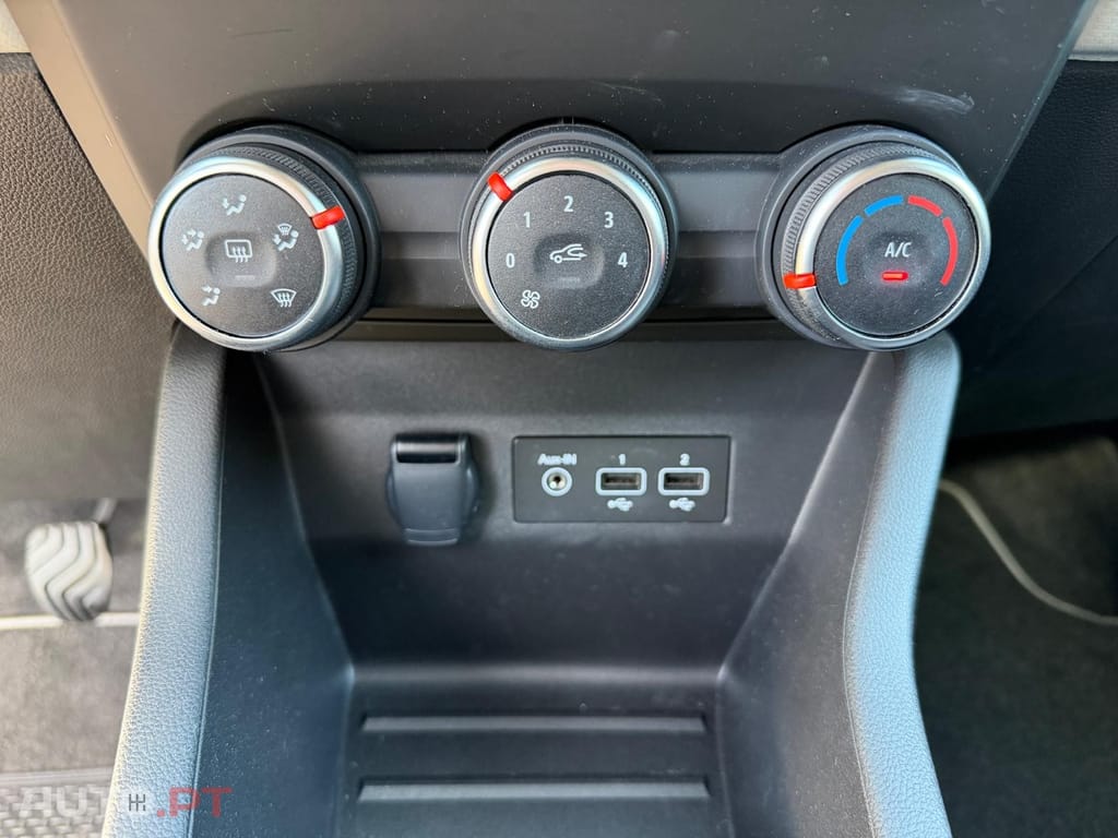 Renault Clio 1.0 TCe Evolution Bi-Fuel