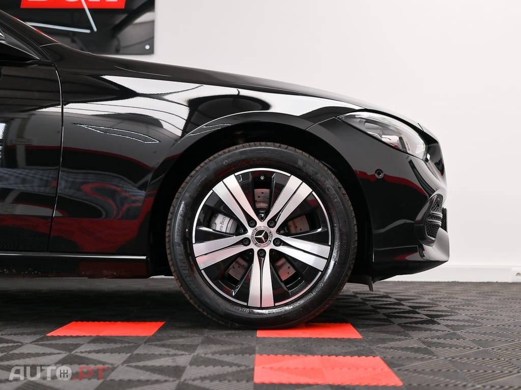 Mercedes-Benz C 300 de 4Matic T 9G-TRONIC Avantgarde