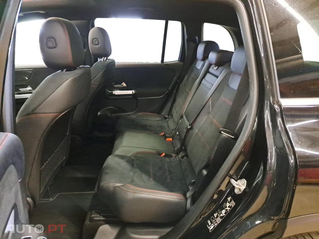 Mercedes-Benz GLB 200 AMG Line
